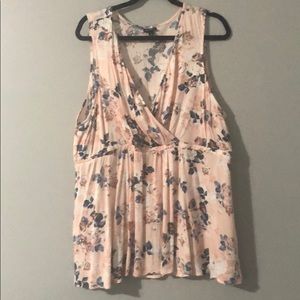 Lightweight blouse great for the office